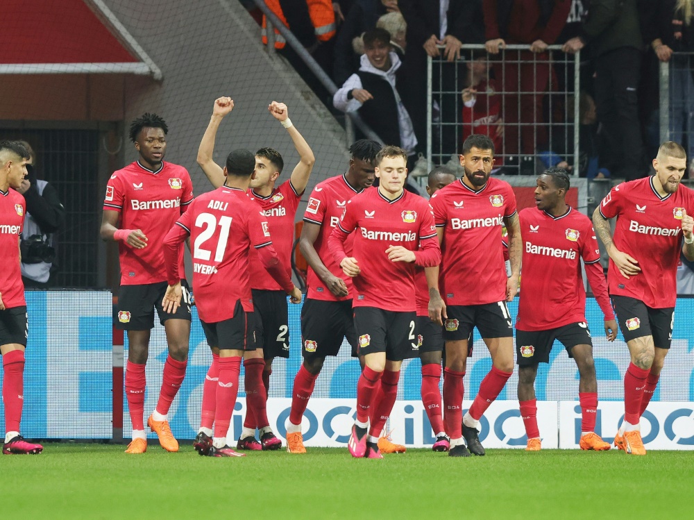 Leverkusen stürzt Bayern von der Tabellenspitze (Foto: FIRO/FIRO/SID/.)