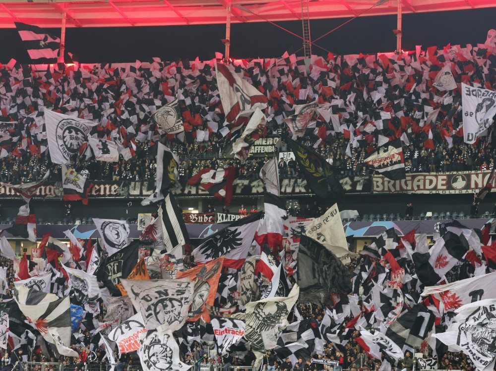 UEFA beschließt Sperrung der Nordwestkurve für SGE-Fans (Foto: FIRO/FIRO/SID)