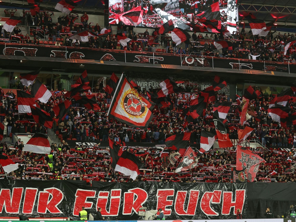 Die Fans sind heiß auf das Heimspiel gegen Rom (Foto: FIRO/FIRO/SID)