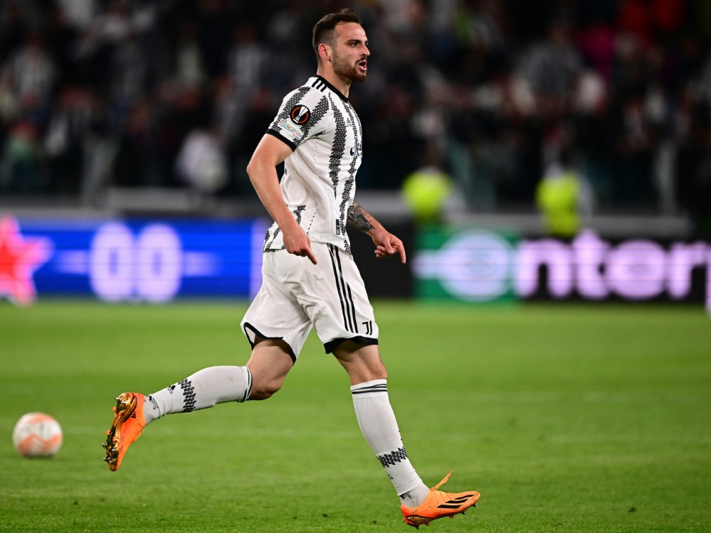 Für Juventus Turin wird die Champions League knapp (Foto: AFP/SID/MARCO BERTORELLO)
