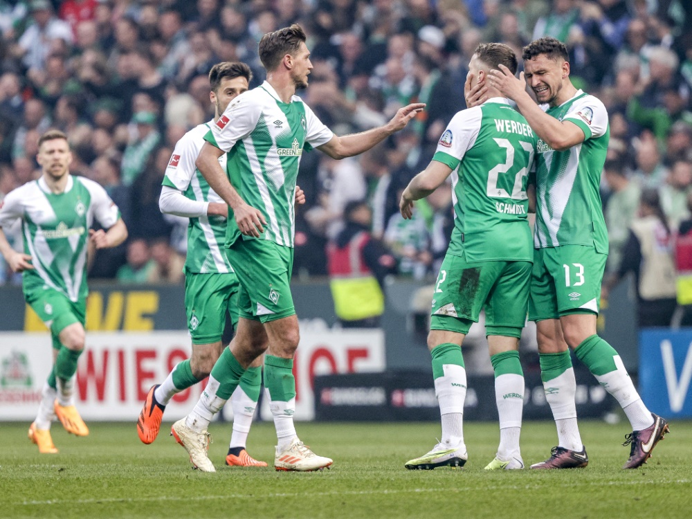 Werder Bremen fährt Ende Juli ins Trainingslager (Foto: AFP/SID/AXEL HEIMKEN)