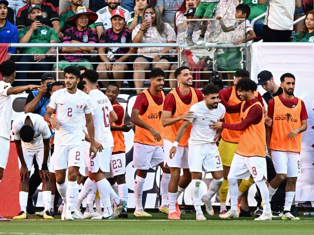 Katar feiert überraschenden Viertelfinaleinzug (Foto: AFP/SID/Patrick T. Fallon)