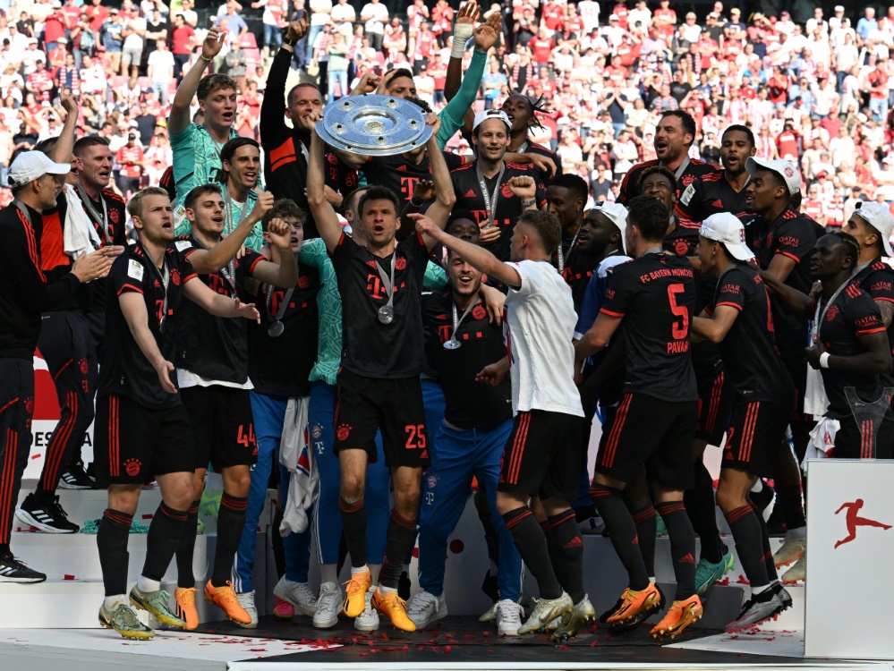 Bayern München bekam 3,9 Millionen Euro von der FIFA (Foto: AFP/SID/CHRISTOF STACHE)