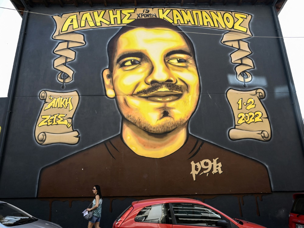 Erinnerungen an Alkis Kampanos, der 2022 getötet wurde (Foto: AFP/SID/SAKIS MITROLIDIS)