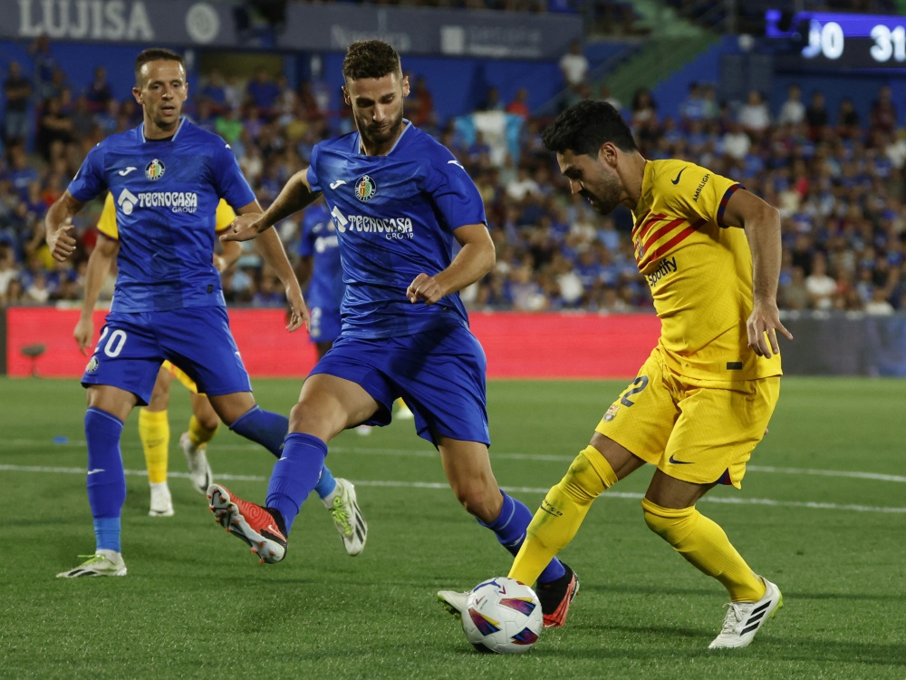 Glückloses Liga-Debüt: Ilkay Gündogan (r.) (Foto: AFP/SID/JAVIER SORIANO)