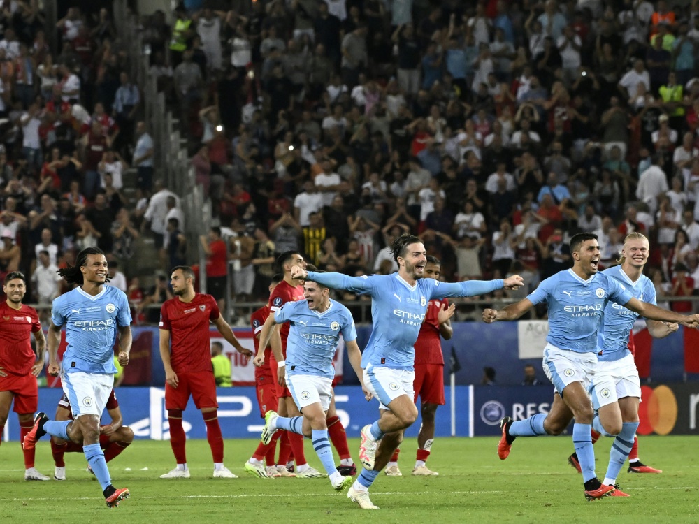 ManCity gewinnt den UEFA Supercup gegen Sevilla (Foto: AFP/SID/ARIS MESSINIS)
