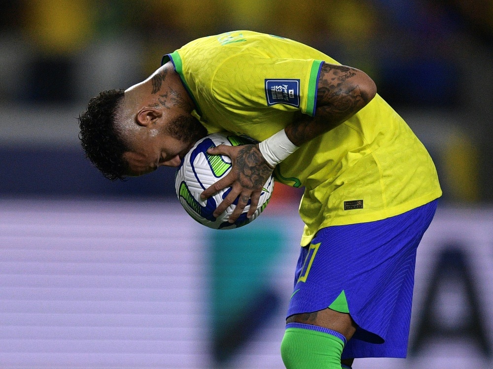 Alleine an der Spitze: Neymar (Foto: AFP/SID-IMAGES/CARL DE SOUZA)