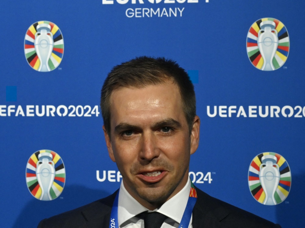 Philipp Lahm blickt mit Zuversicht auf die Heim-EM 2024 (Foto: AFP/SID/JOHN MACDOUGALL)