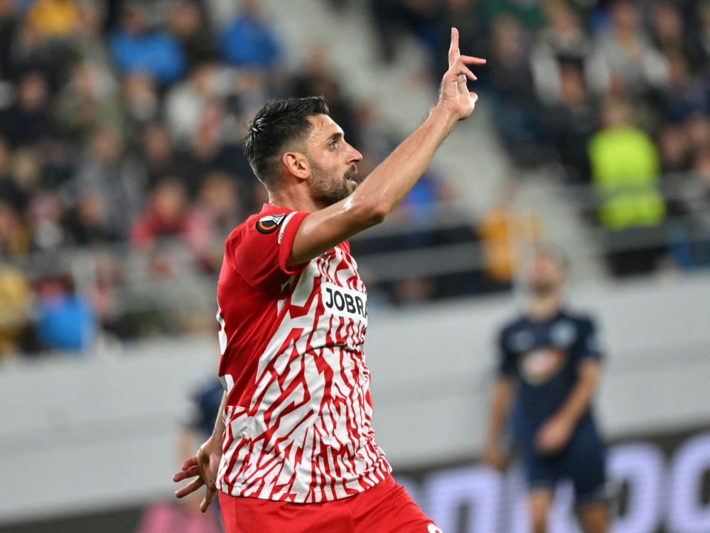Freiburgs Grifo erzielt drei Treffer (Foto: AFP/SID/ANDREJ ISAKOVIC)