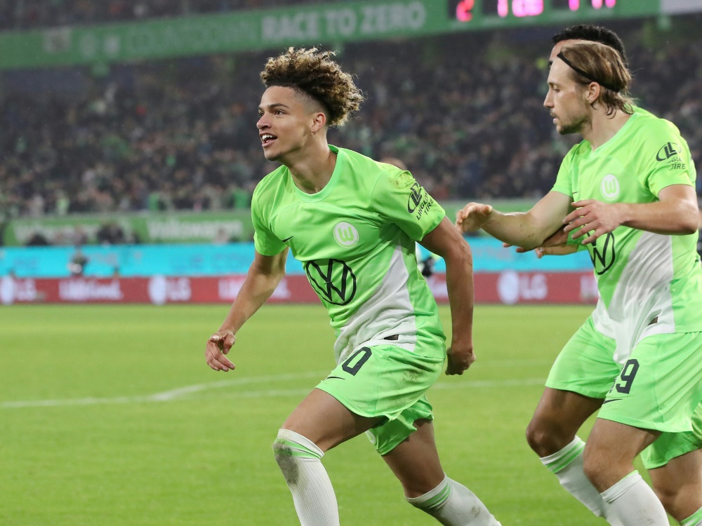 Bremen bleibt sieglos, weil auch Wolfsburg trifft (Foto: FIRO/FIRO/SID)