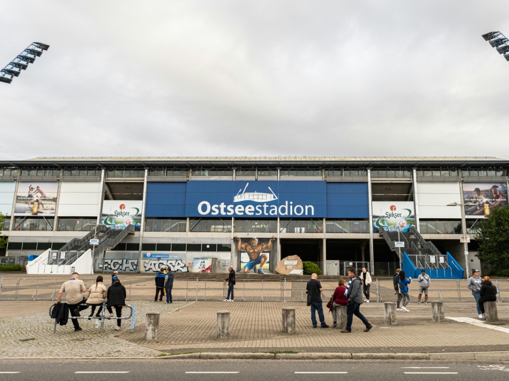Das Rostocker Ostseestadion bleibt in Vereinsbesitz (Foto: FIRO/FIRO/SID)