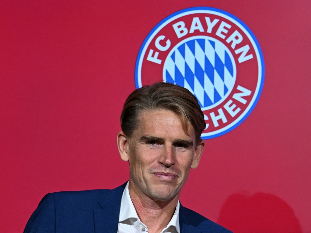 Bayern-Sportdirektor Christoph Freund (Foto: AFP/SID/CHRISTOF STACHE)