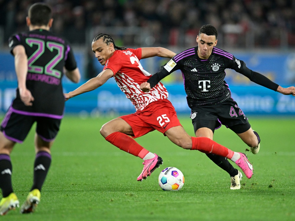 Jamal Musiala bringt Bayern in Führung (Foto: AFP/SID/THOMAS KIENZLE)