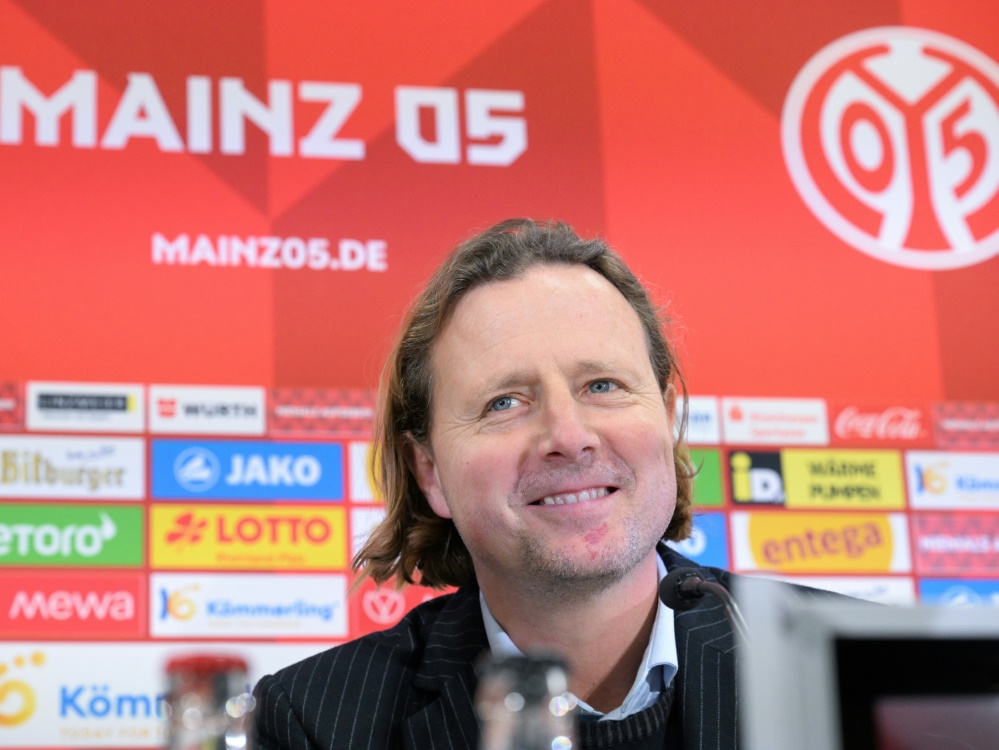 Bo Henriksen will bei den Bayern etwas holen (Foto: AFP/SID/Kirill KUDRYAVTSEV)
