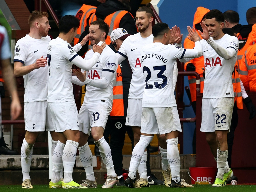 Tottenham hat die Champions-League-Ränge weiter im Blick (Foto: AFP/SID/DARREN STAPLES)