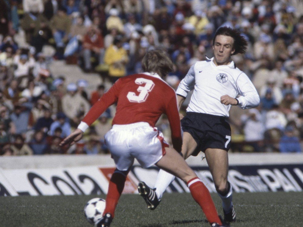 Rüdiger Abramczik bei der WM 1978 gegen Österreich (Foto: IMAGO/Sven Simon/IMAGO/Sven Simon/SID/imago sportfotodienst)