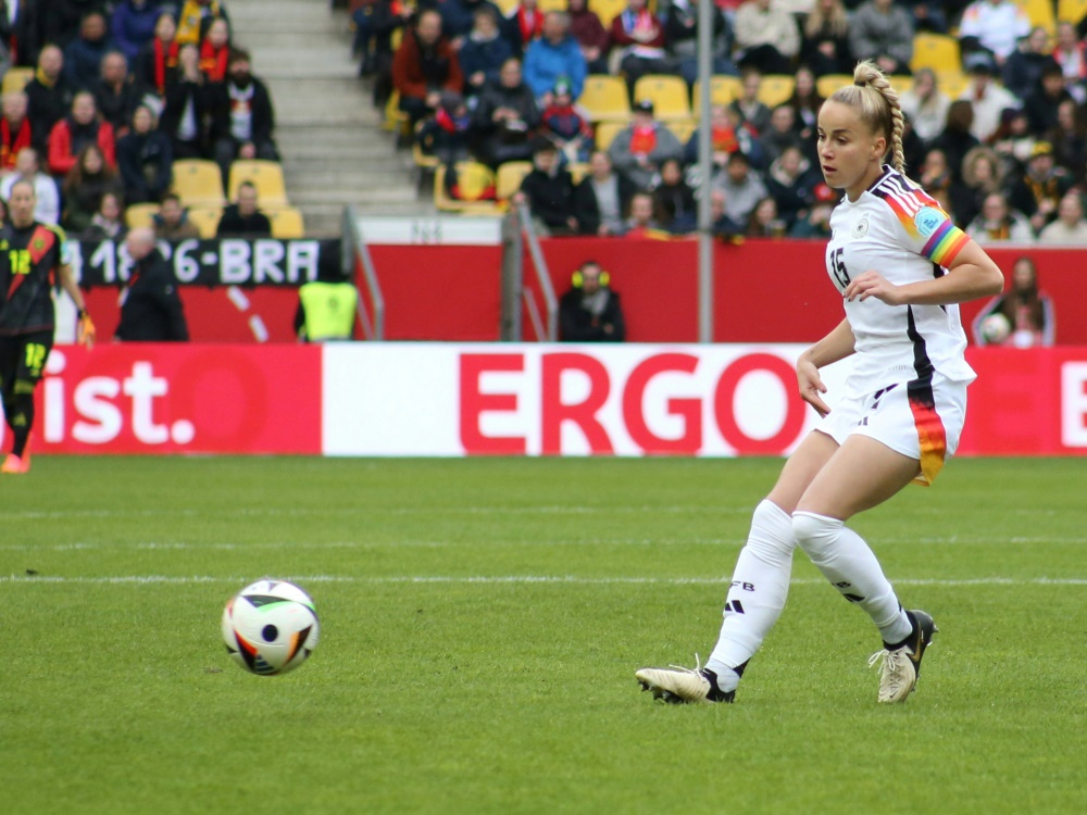 Giulia Gwinn lief auch gegen Island als Kapitänin auf (Foto: IMAGO/Jan Huebner/IMAGO/Jan Huebner/SID)