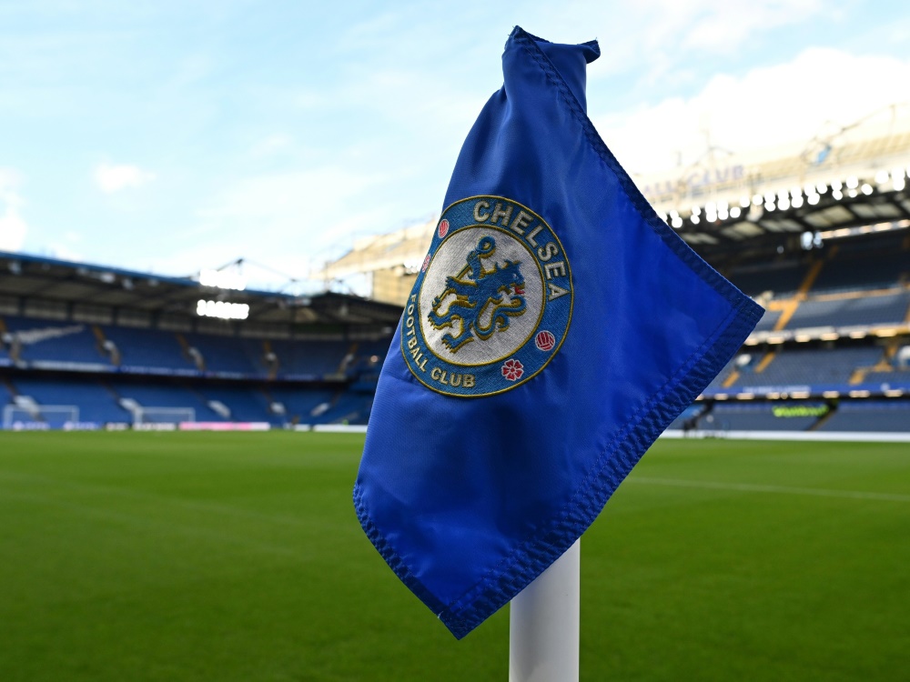 Der FC Chelsea muss Spieler verkaufen (Foto: AFP/SID)