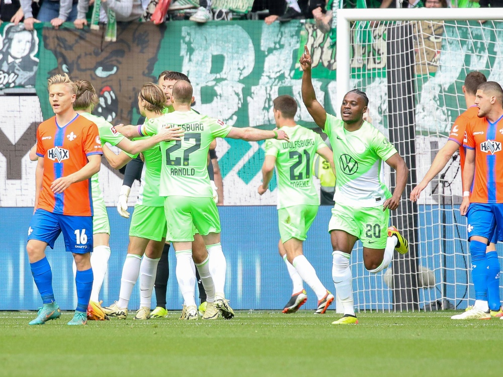 Der VfL Wolfsburg jubelt über den Treffer zum 2:0. (Foto: Imago/Gora/Imago/Gora/SID/IMAGO/Franziska Gora)