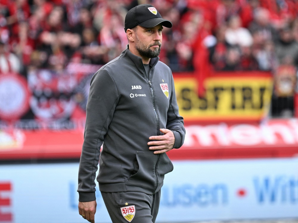 Kann noch Vizemeister werden: VfB-Coach Sebastian Hoeneß (Foto: AFP/SID/INA FASSBENDER)