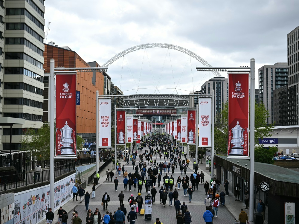 Ort der Sehnsucht: Das Wembleystadion (Foto: AFP/SID/BEN STANSALL)