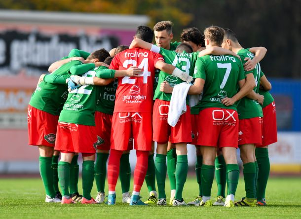 Fussball Hertha WSC Wels vs SV Grieskirchen 21.10.2017-10
